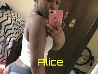 Alice_Coxx