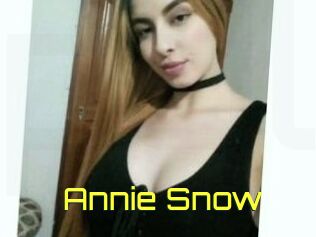 Annie_Snow