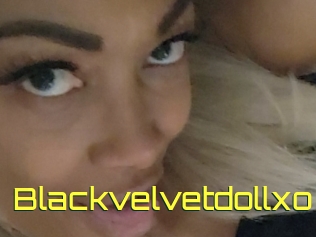 Blackvelvetdollxo