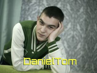 DanielTom