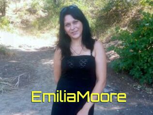 Emilia_Moore