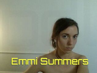 Emmi_Summers