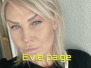 Evie_paige