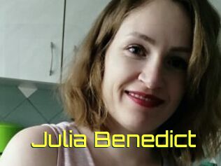 Julia_Benedict