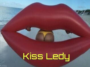 Kiss_Ledy