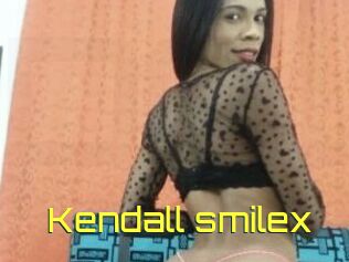 Kendall_smilex