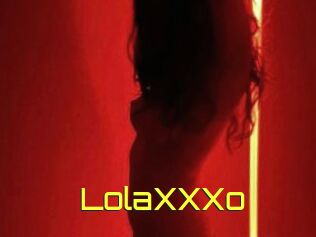 LolaXXXo