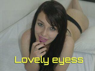 Lovely_eyess