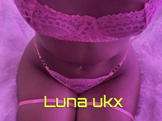 Luna_ukx