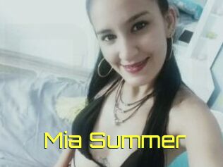 Mia_Summer
