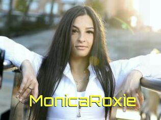 MonicaRoxie