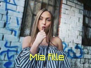 Mia_fille