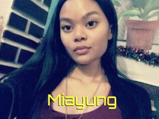 Mia_yung