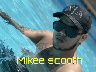 Mikee_scooth