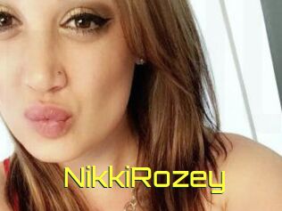 Nikki_Rozey