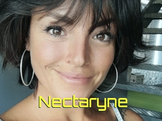 Nectaryne