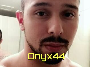 Onyx44