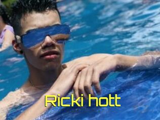 Ricki_hott