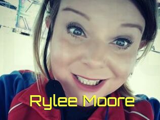 Rylee_Moore