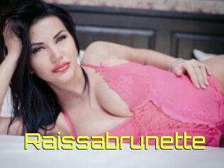 Raissabrunette