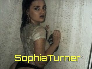 Sophia_Turner