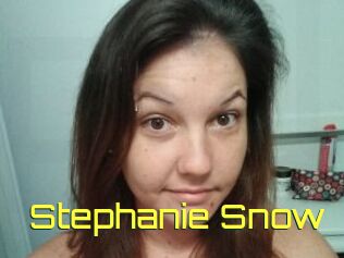 Stephanie_Snow