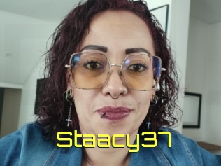 Staacy37
